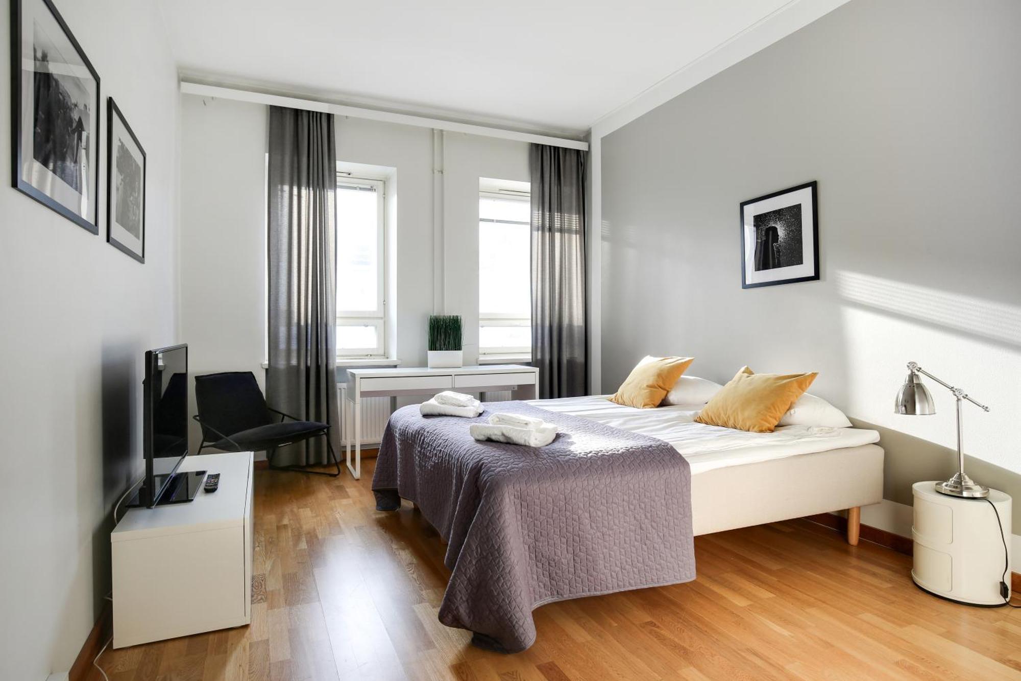 Kotimaailma Apartments Kamppi - 2Br In The City Center With Code Lock Helsinky Exteriér fotografie